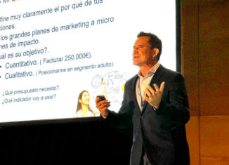 Víctor Mayans, director de Marketing de ARTIEM.